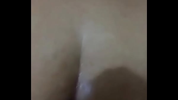 Garoto asiático safadinho mamando rola e dando o cuzinho