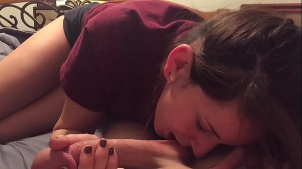 Videos pornor deitada chupando a rola de seu namorado