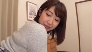 Vídeo da japa gostosa dando sua bucetinha melada