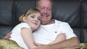 Pornô real da neta novinha dando buceta pro seu avô