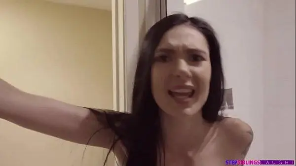 Marley Brinx Explora Emocionantes Legendas Porn Com Suas Irmãs